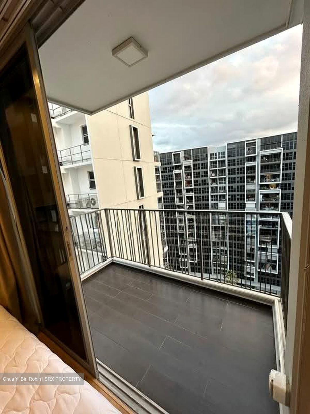 Prive (D19), Condominium #554753381